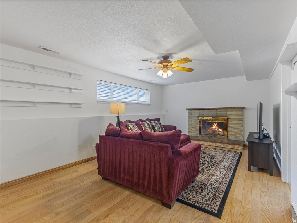 8698 S ALTA CANYON DR Sandy, UT 84093