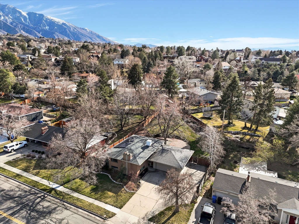 8698 S ALTA CANYON DR Sandy, UT 84093