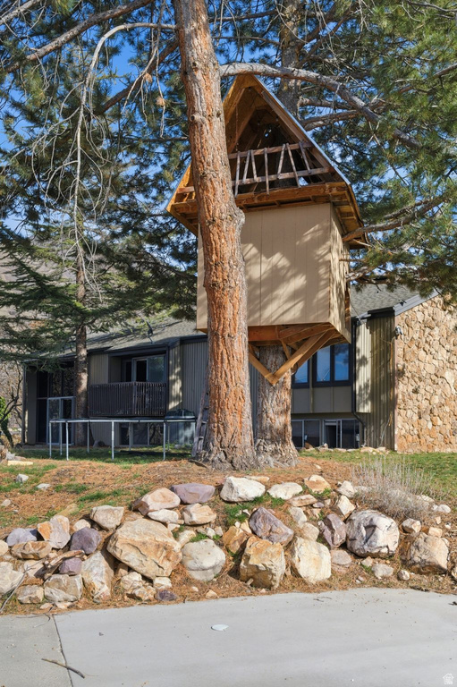 4030 S HALE DR Salt Lake City, UT 84108