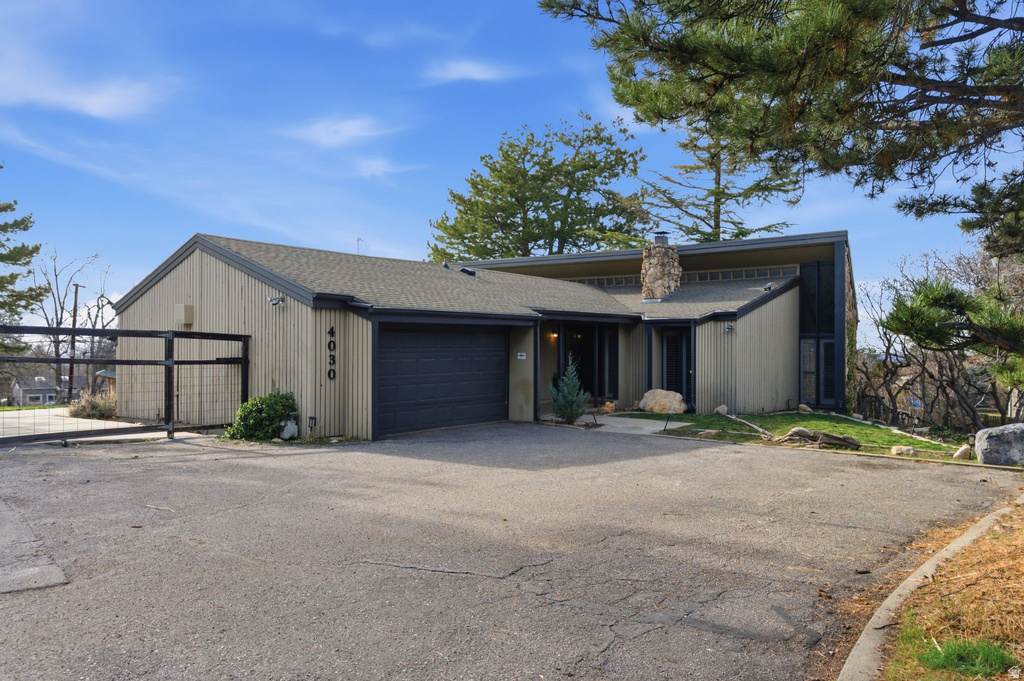 4030 S HALE DR Salt Lake City, UT 84108