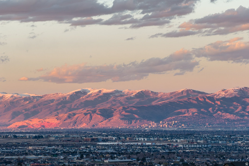 15113 S CEDAR MEADOW CIR Herriman, UT 84096