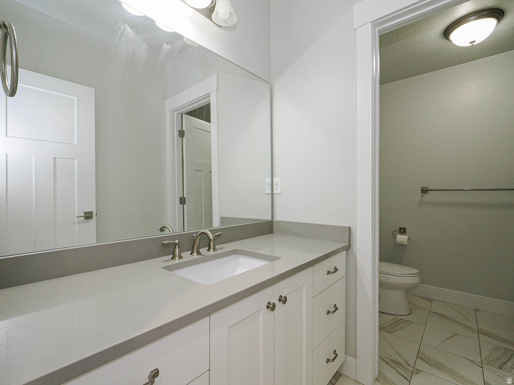 10673 S BRIDLEWOOD LN Sandy, UT 84092