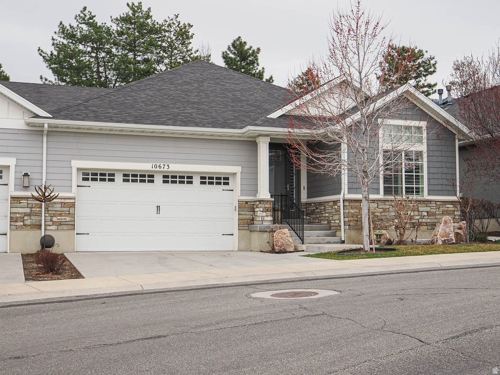 10673 S BRIDLEWOOD LN Sandy, UT 84092