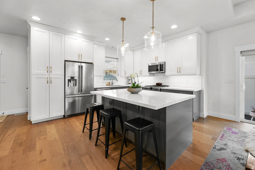 2457 E 3225 S Millcreek, UT 84109