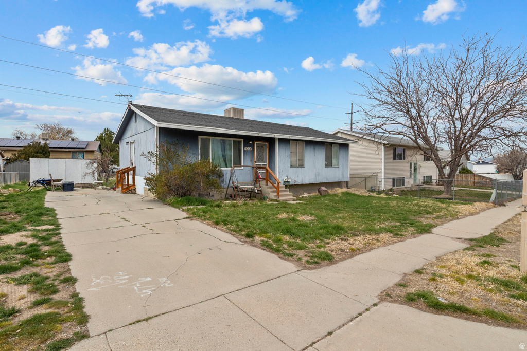 3764 S VALLEY FORGE RD Magna, UT 84044