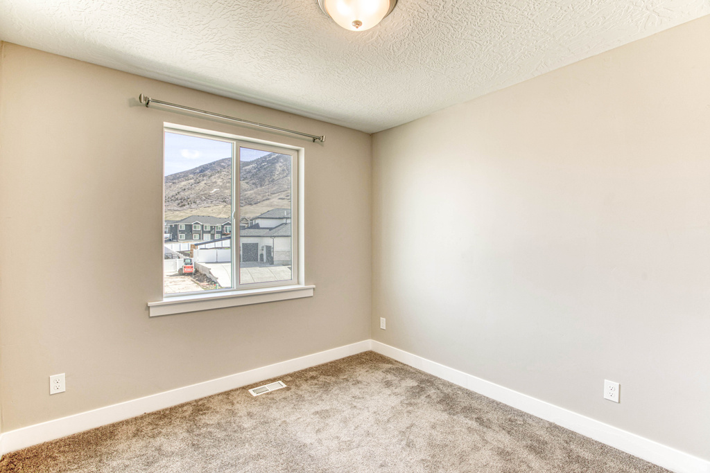 454 S CORNER VIEW DR Tooele, UT 84074