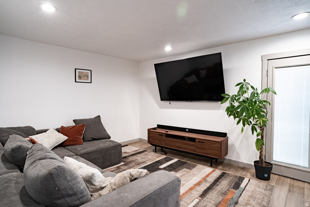 6070 S COUGAR LN Kearns, UT 84118