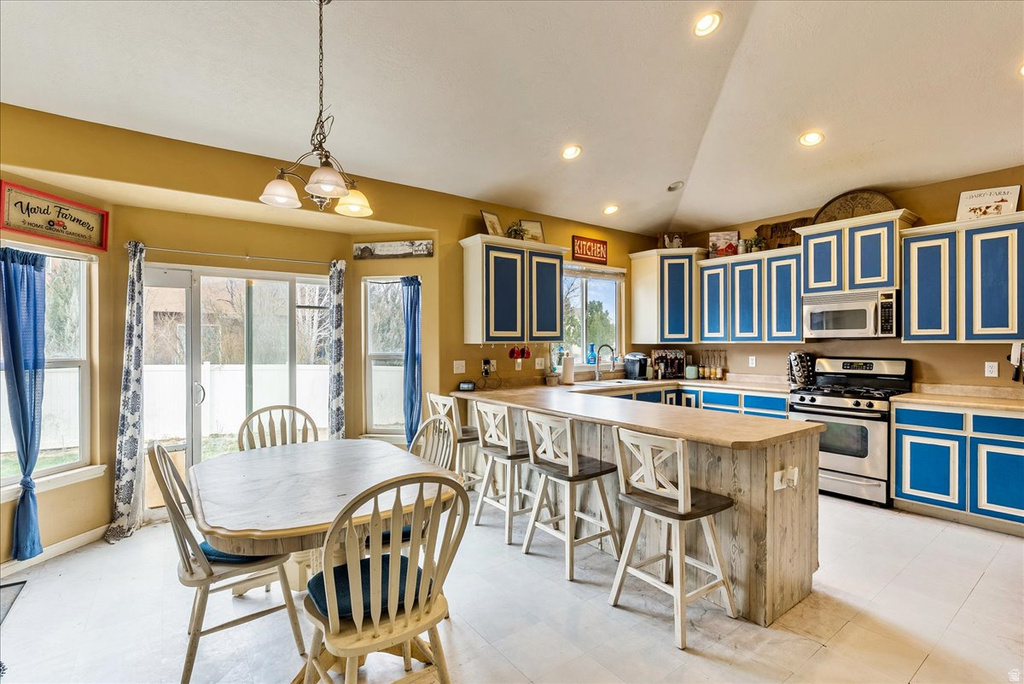 7032 W 8130 ST West Jordan, UT 84081