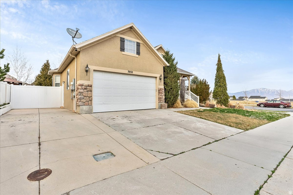 7032 W 8130 ST West Jordan, UT 84081