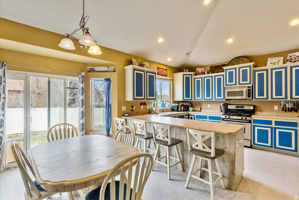 7032 W 8130 ST West Jordan, UT 84081