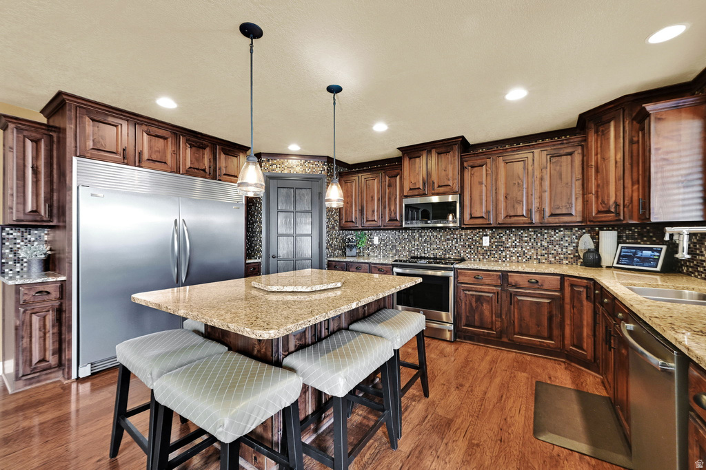 1899 S 3720 W Syracuse, UT 84075