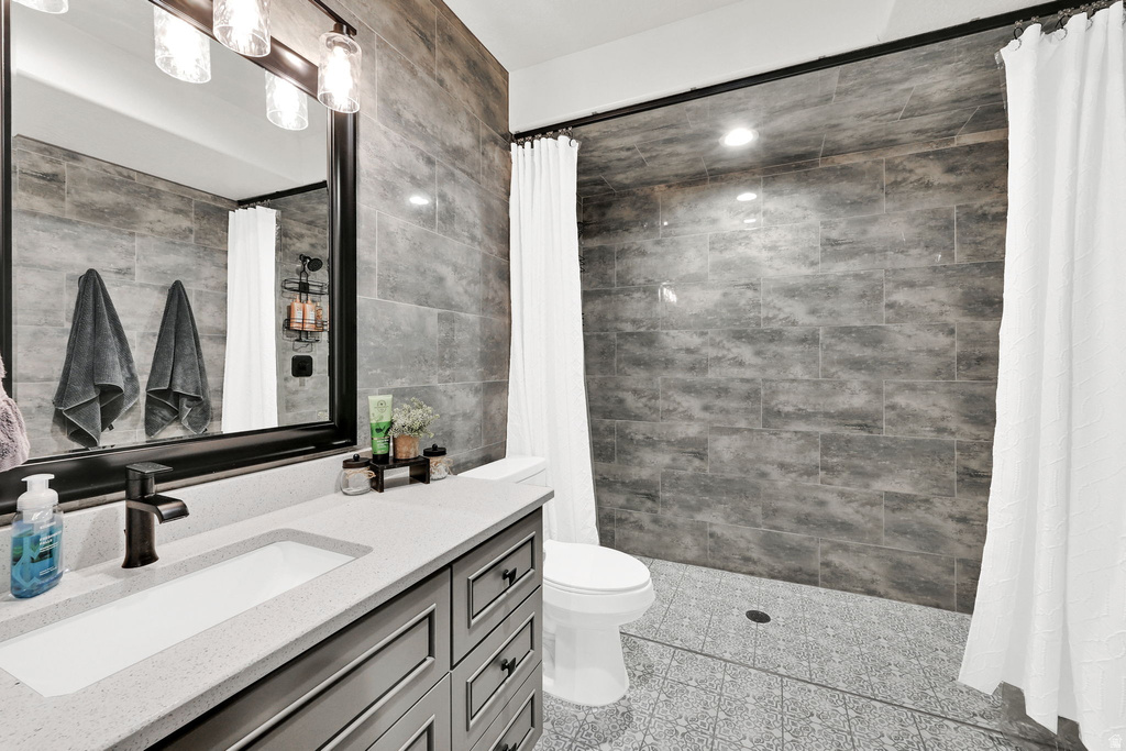 1899 S 3720 W Syracuse, UT 84075