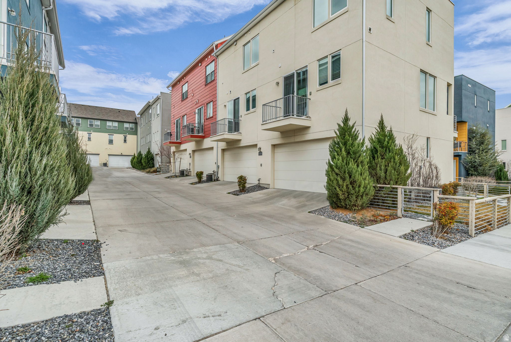 6204 W BIRCH RUN RD South Jordan, UT 84009