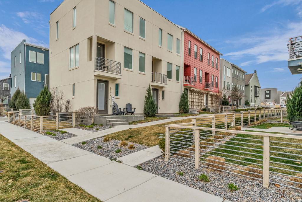 6204 W BIRCH RUN RD South Jordan, UT 84009