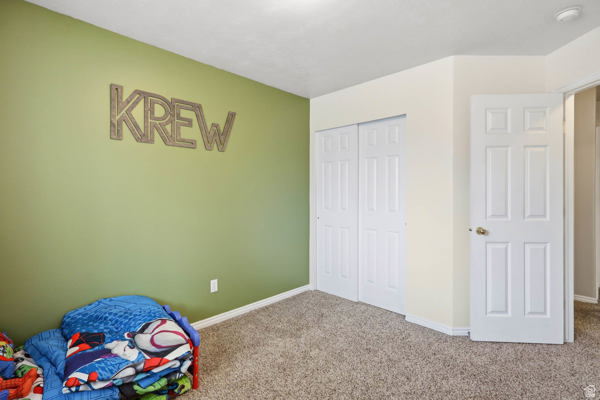 687 W 2025 N Centerville, UT 84014