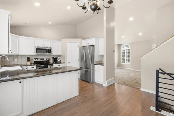 687 W 2025 N Centerville, UT 84014