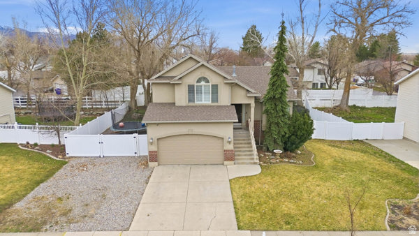 687 W 2025 N Centerville, UT 84014