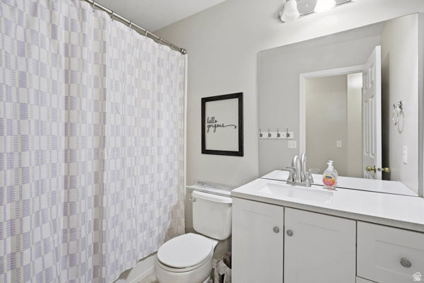 687 W 2025 N Centerville, UT 84014