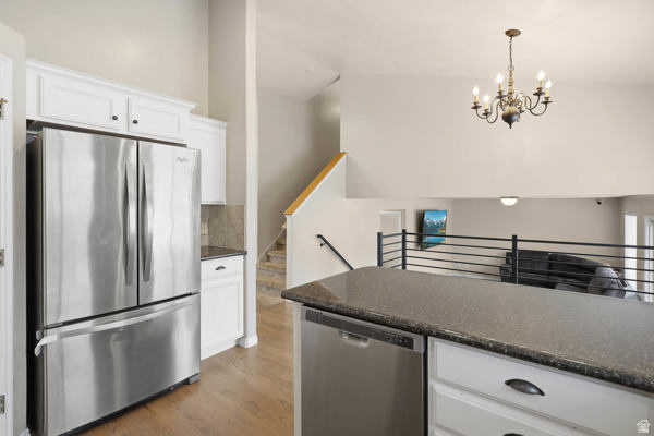 687 W 2025 N Centerville, UT 84014