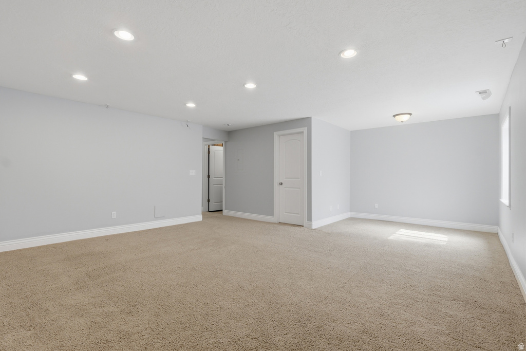 227 E SUNSHINE DR Saratoga Springs, UT 84045