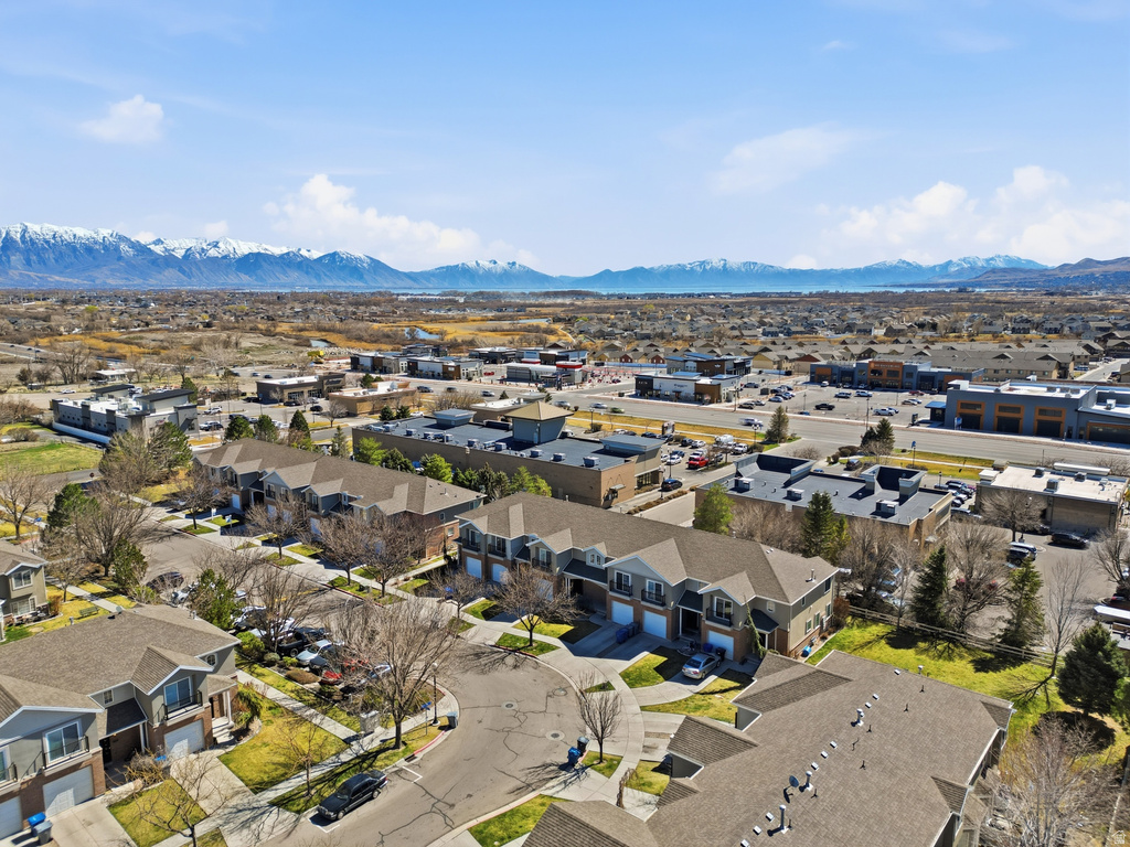 227 E SUNSHINE DR Saratoga Springs, UT 84045