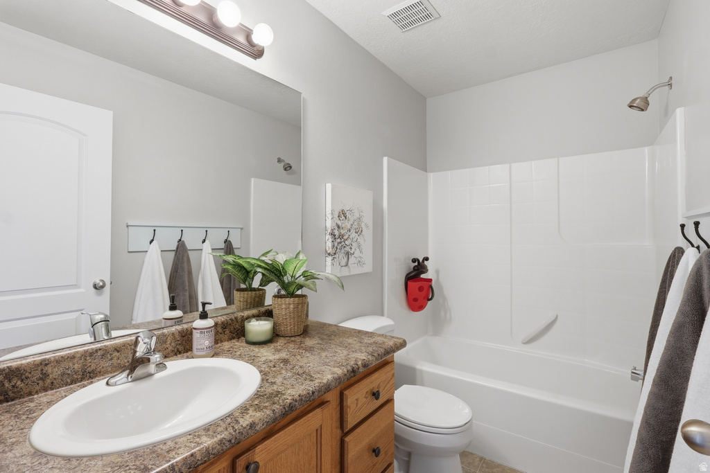 227 E SUNSHINE DR Saratoga Springs, UT 84045