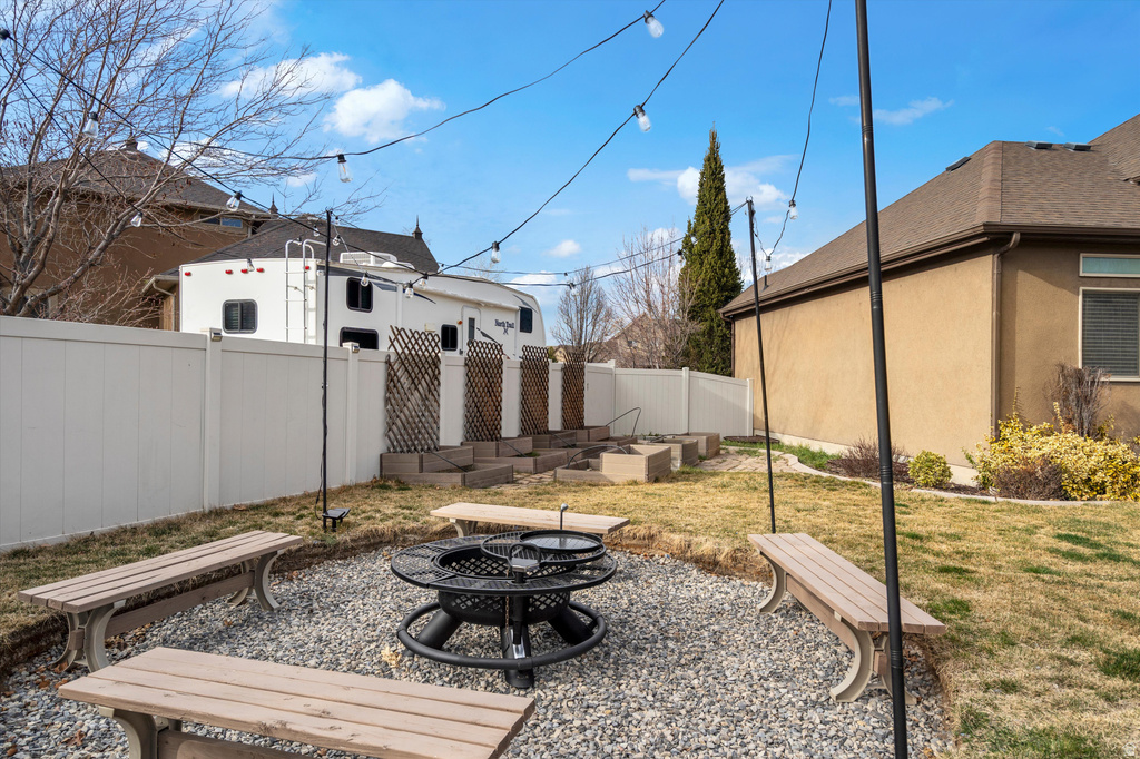 6059 W CEDAR FORK DR West Jordan, UT 84081