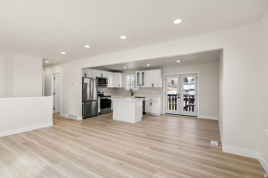 3560 S 6830 W West Valley City, UT 84128