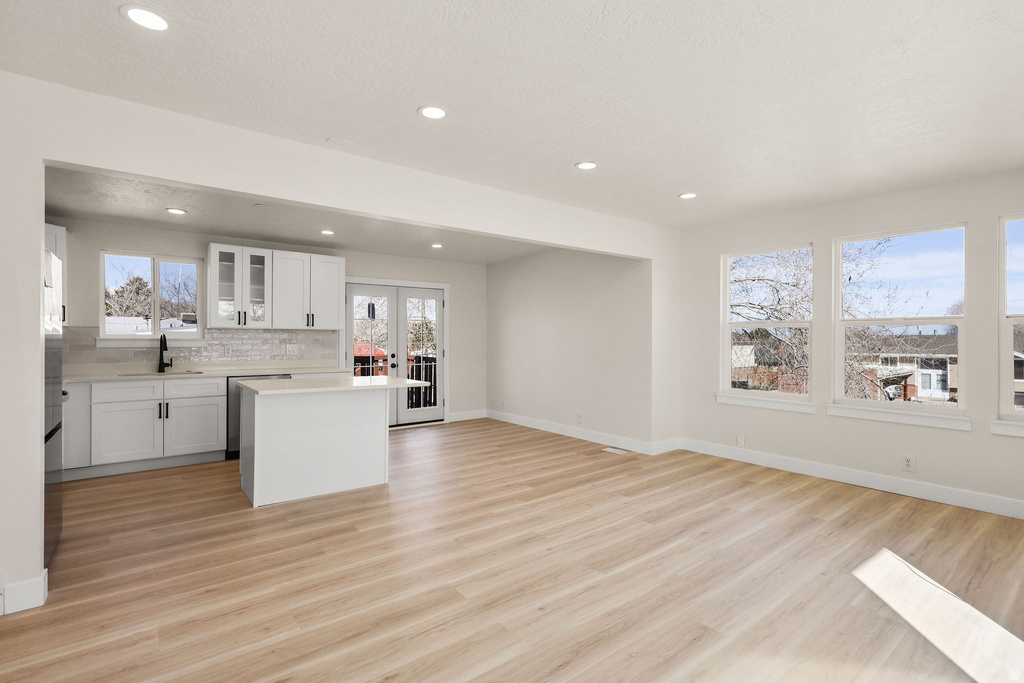 3560 S 6830 W West Valley City, UT 84128