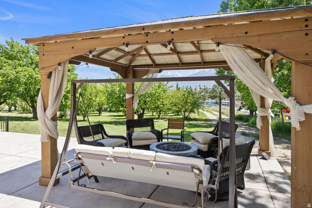 1890 W ROCK HOLLOW RD Bluffdale, UT 84065