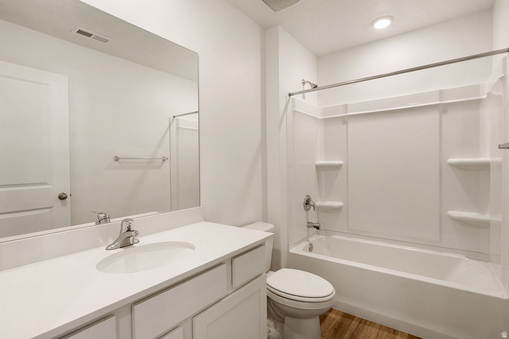 1737 S DEVILS GARDEN LN Washington, UT 84780