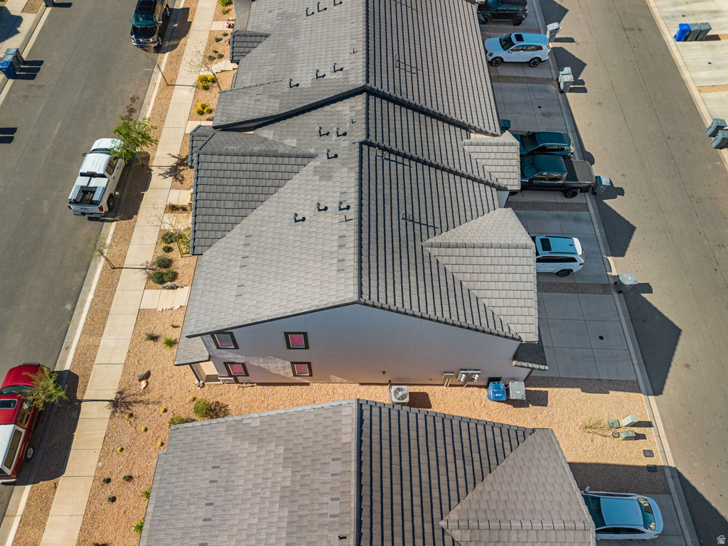 1737 S DEVILS GARDEN LN Washington, UT 84780