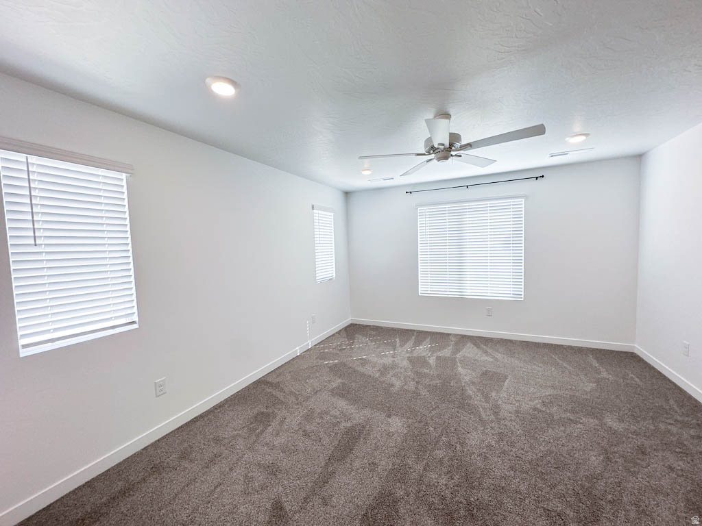 1737 S DEVILS GARDEN LN Washington, UT 84780