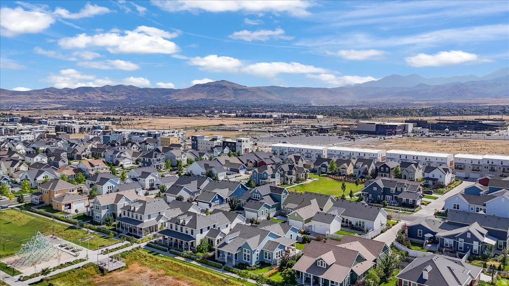 10858 S PORCINI DR South Jordan, UT 84009