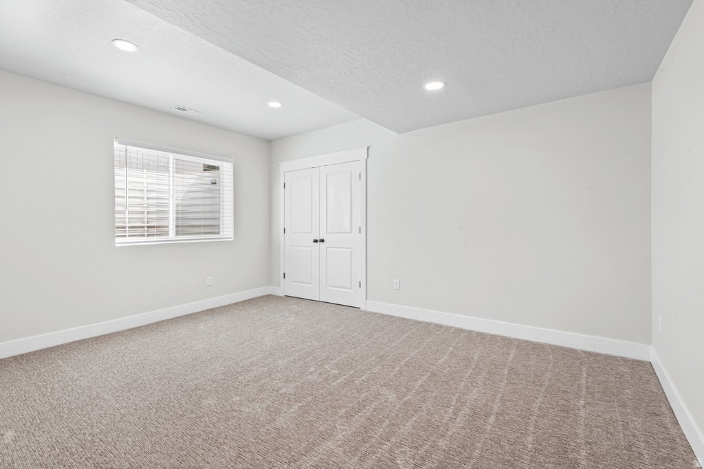 10858 S PORCINI DR South Jordan, UT 84009