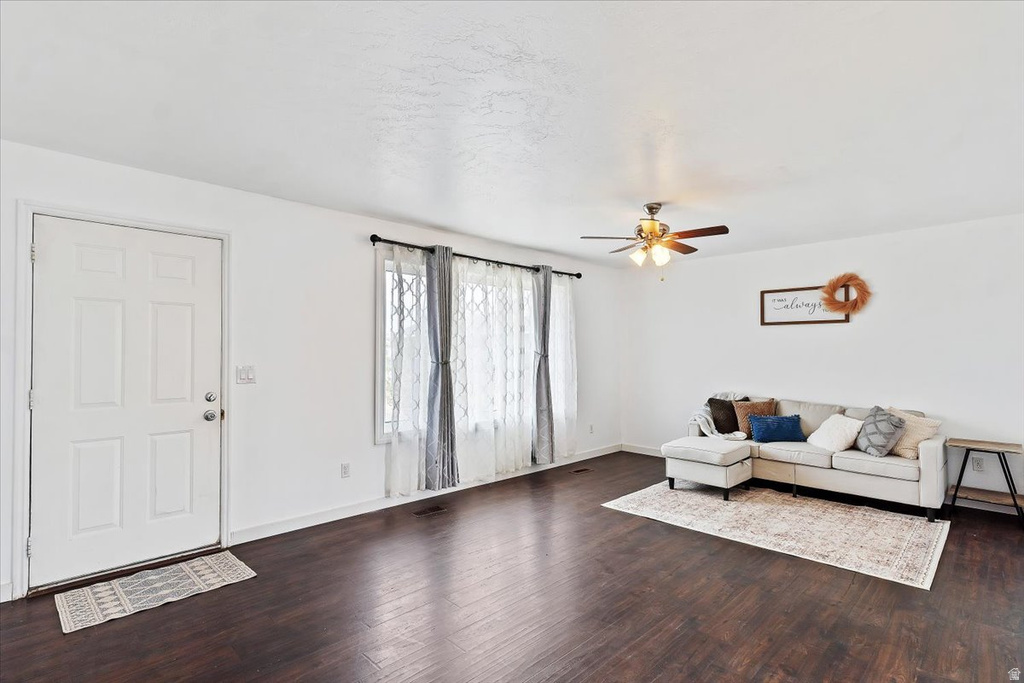 5356 W FARAH CIR Salt Lake City, UT 84118