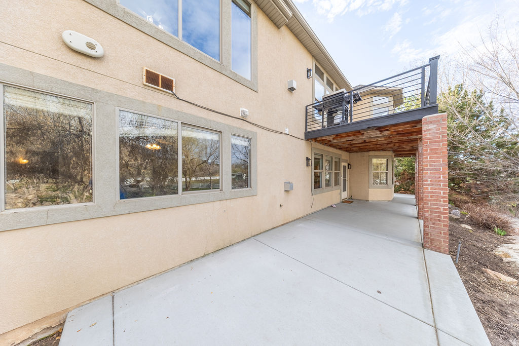 1189 S 800 E Kaysville, UT 84037