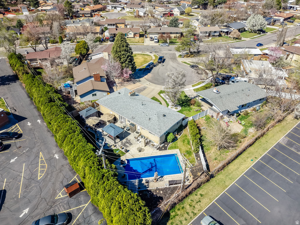 2140 E NYE CIR Cottonwood Heights, UT 84121