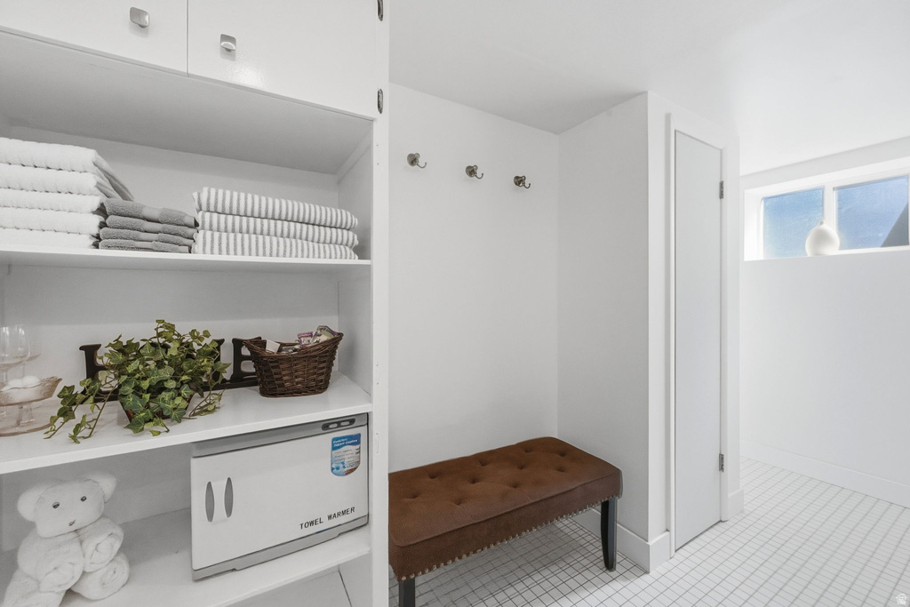 2140 E NYE CIR Cottonwood Heights, UT 84121