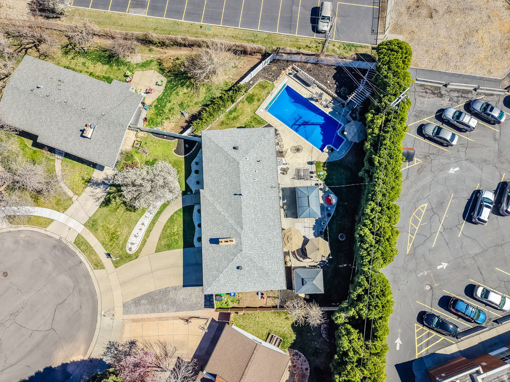 2140 E NYE CIR Cottonwood Heights, UT 84121