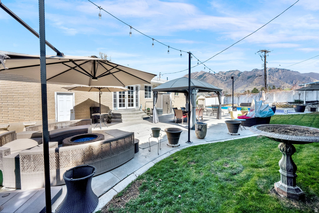 2140 E NYE CIR Cottonwood Heights, UT 84121