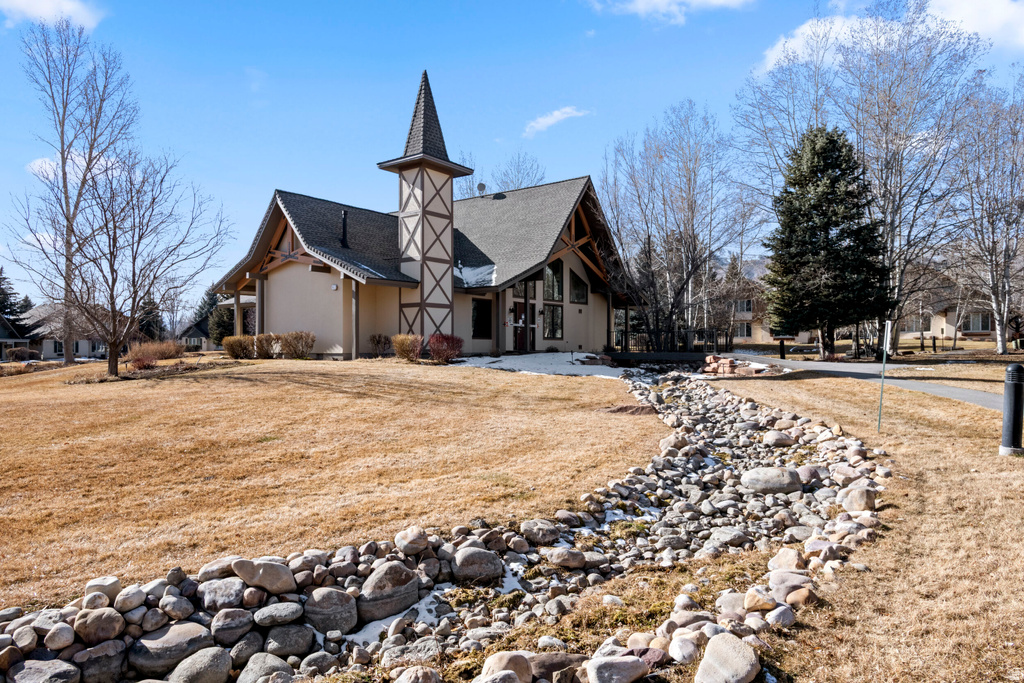 92 W VILLAGE CT Midway, UT 84049