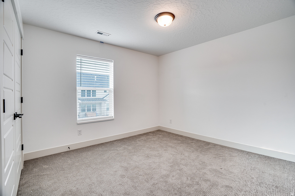 432 E 2600 N Lehi, UT 84043