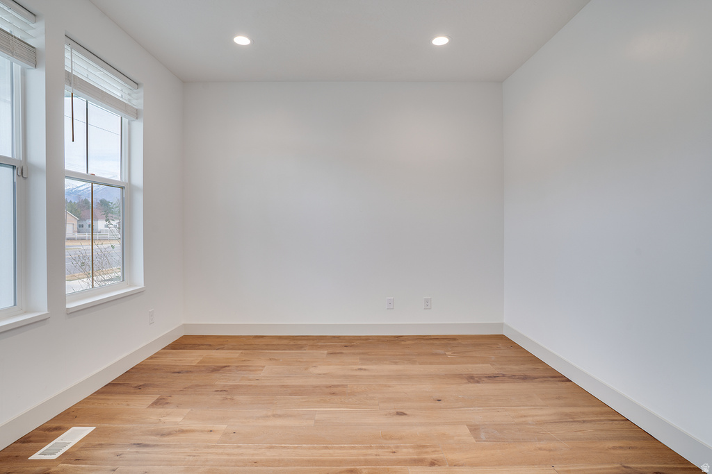 432 E 2600 N Lehi, UT 84043