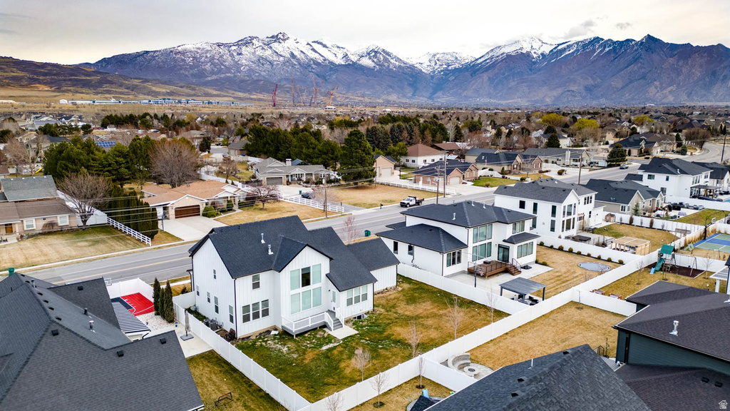 432 E 2600 N Lehi, UT 84043
