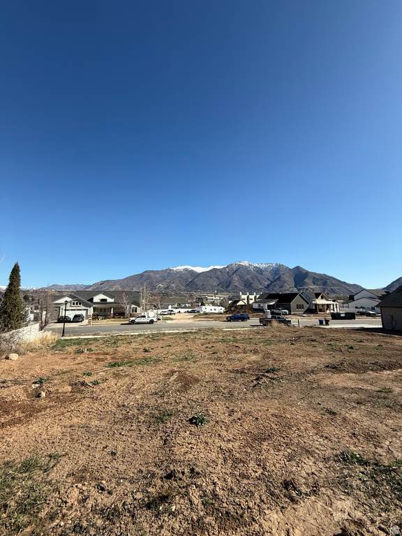 1119 E SOUTH BENCH DR South Weber, UT 84405