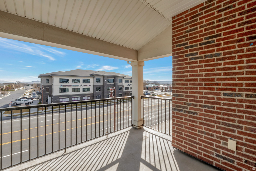 2196 W MAIN ST #B301 Lehi, UT 84043