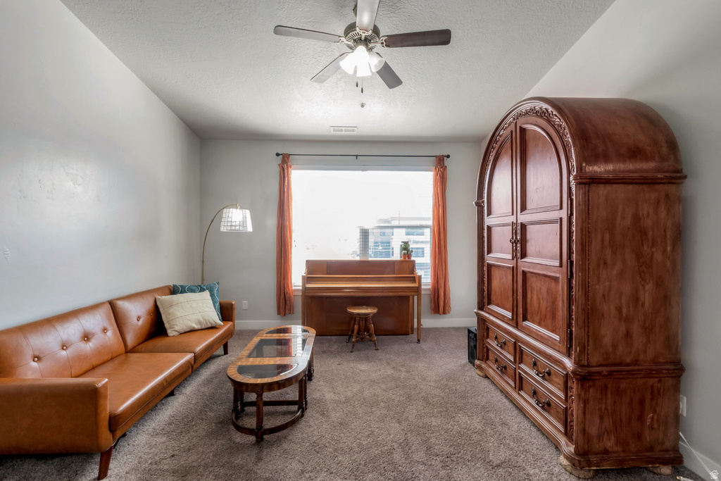 2196 W MAIN ST #B301 Lehi, UT 84043