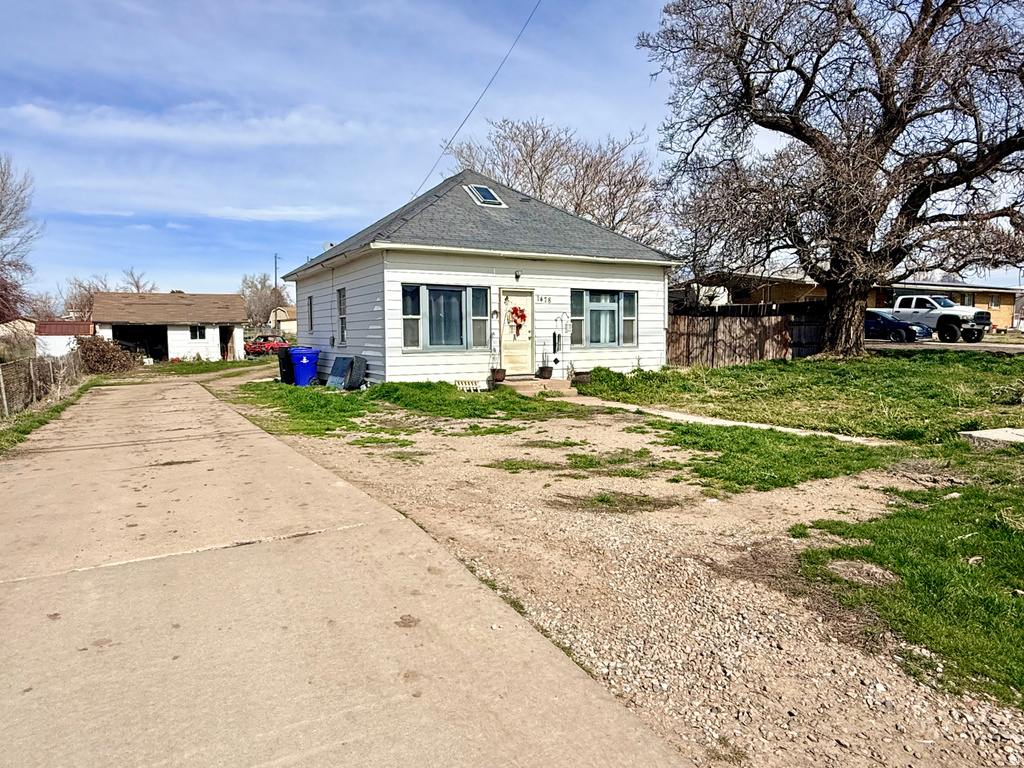 1478 W 1700 S Syracuse, UT 84075