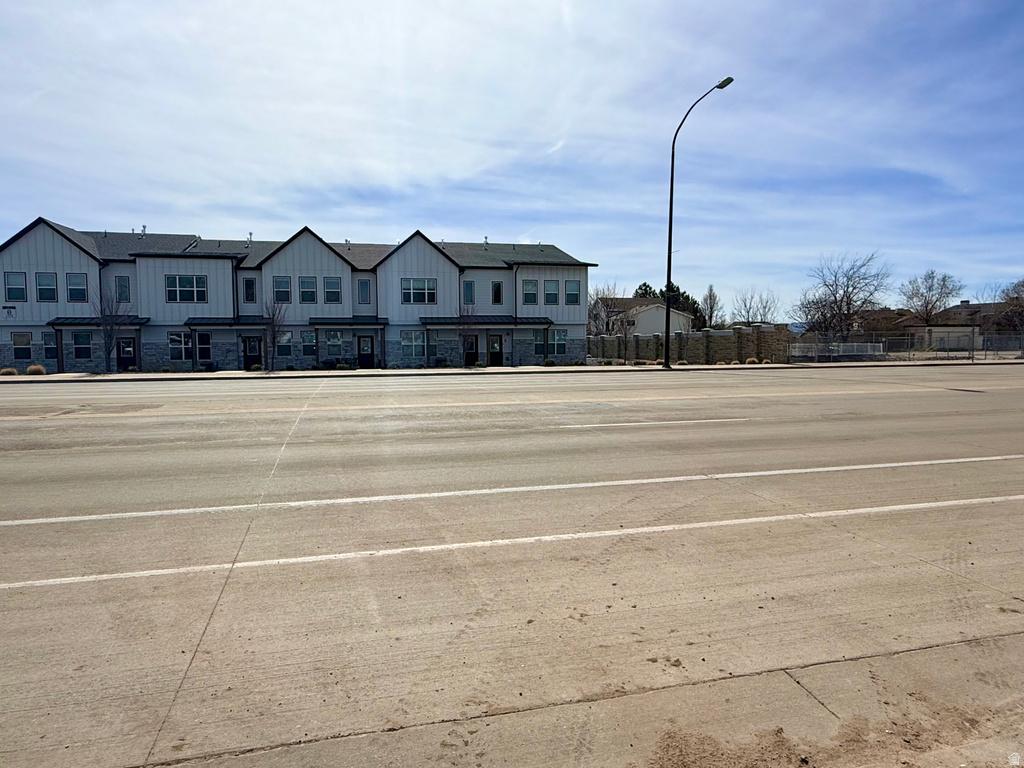 1478 W 1700 S Syracuse, UT 84075